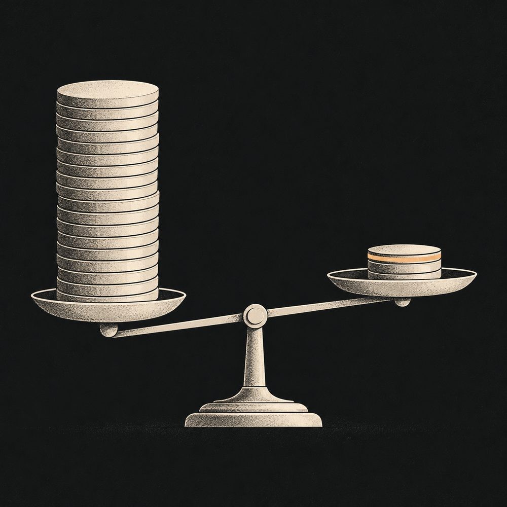 A balance with a large stack of allowances on one side and a small stack of CCERs on the other, a line marking the offset limit