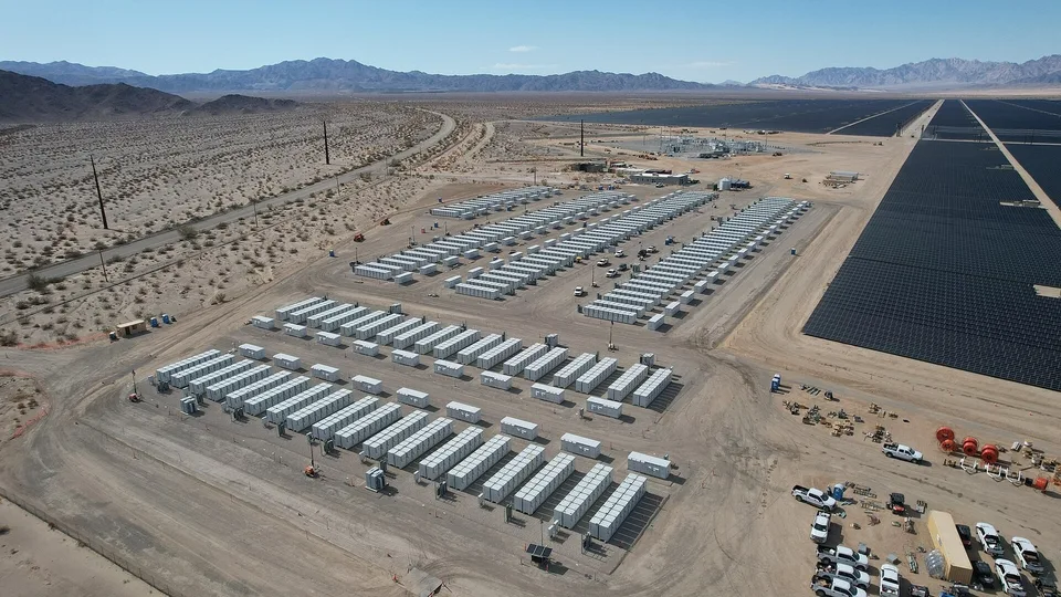 美國加州 Desert Sunlight 電池儲能站空拍